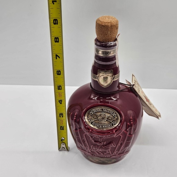 Royal Salute 21 Year Old Blended Scotch Whisky Red Ceramic Bottle Only - Picture 11 of 12